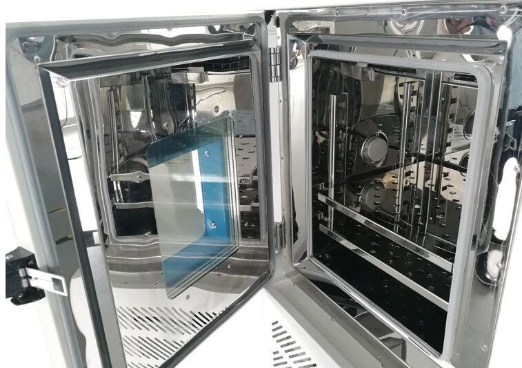 최첨단 작고 높은 온도와 낮은 온도 테스트 챔버